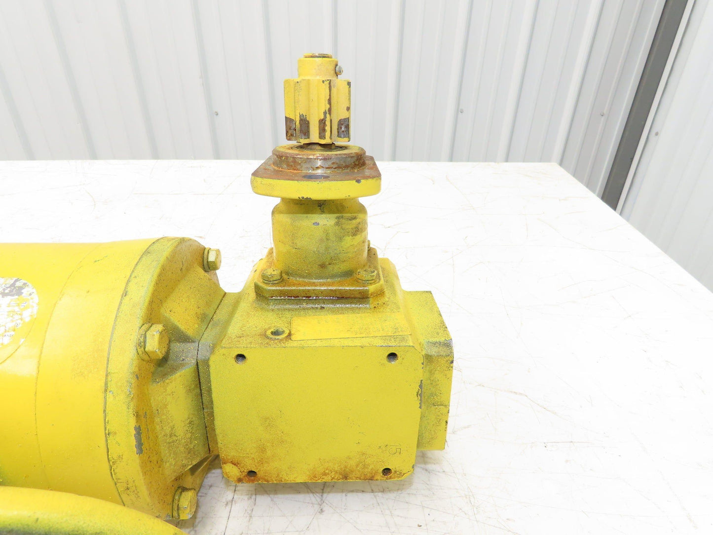 Doerr LR22132 Crane Duty Gear Motor w/Brake 15:1/115rpm 1/2Hp 230/460V D56CFC