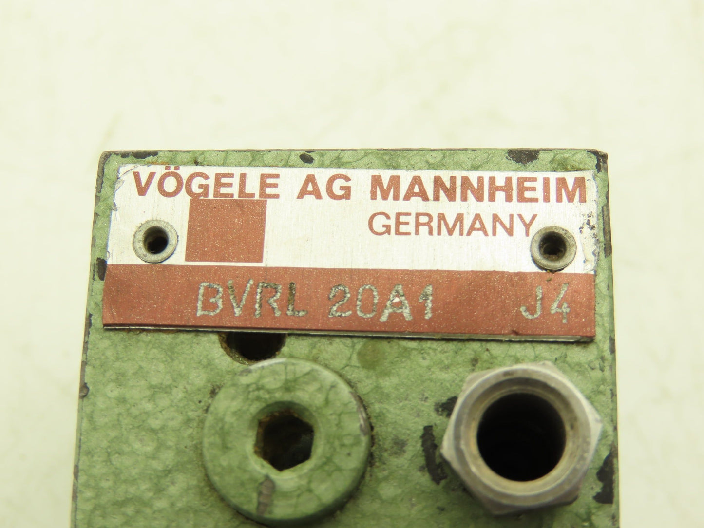 Vogele BVRL 20A1 Lubrication Distribution Manifold 20-Outlet Valve Block Lot of2