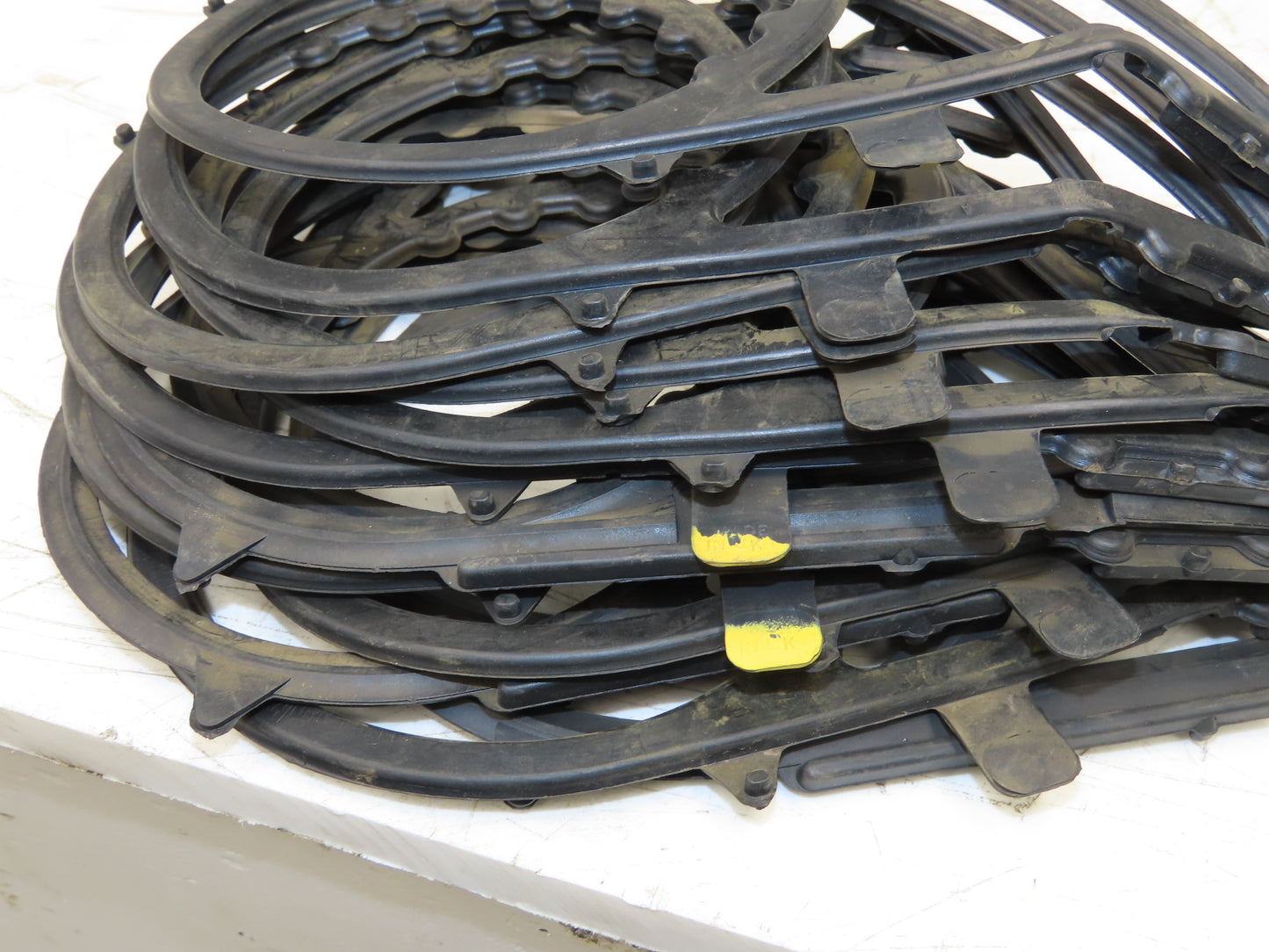 APV SPX SR6 Heat Exchanger Gasket No 8A Yellow Lot of 14