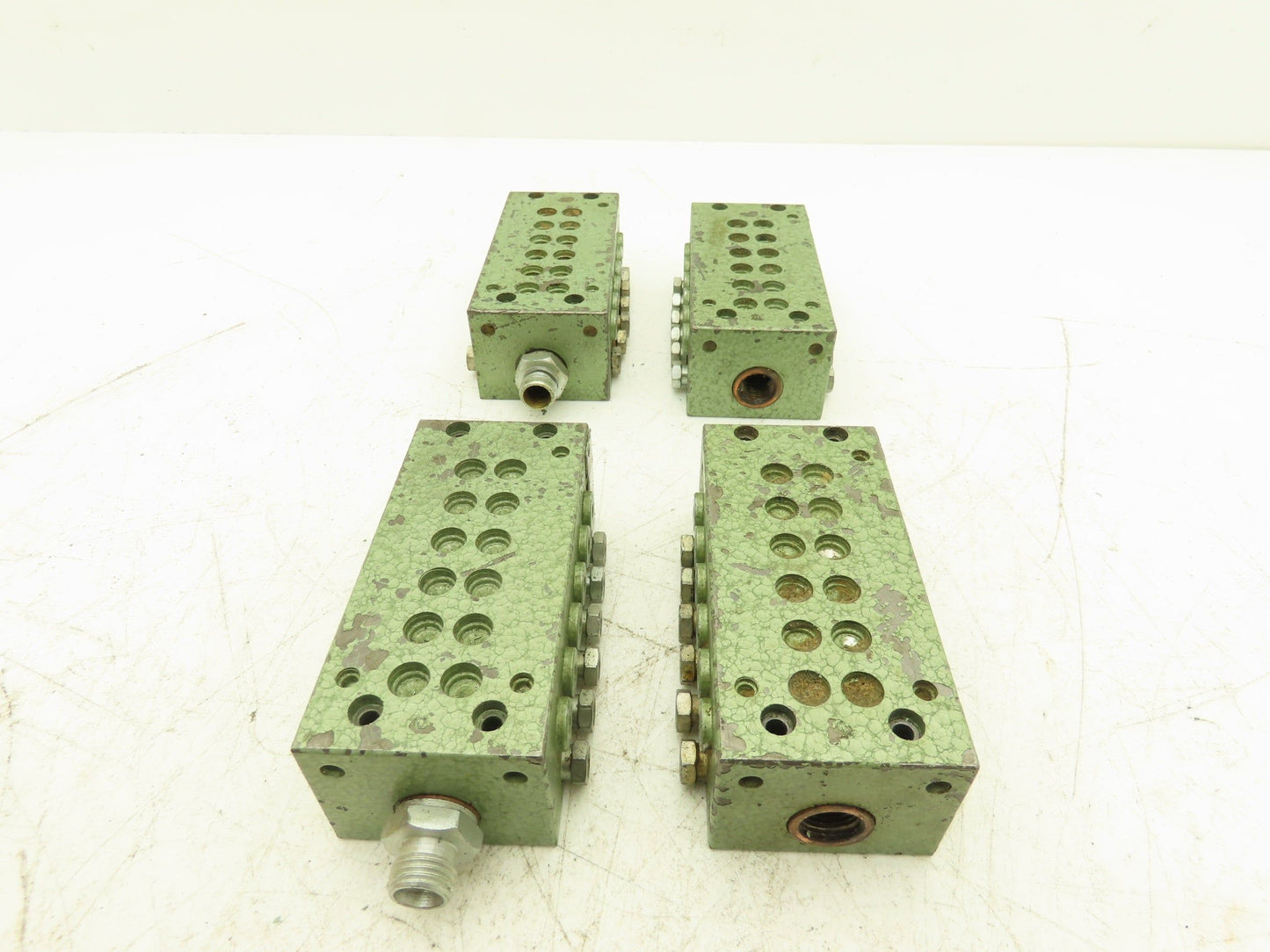 Vogele BVRL12A1 Lubrication Distribution Manifold 12-Outlet Valve Block Lot of 4