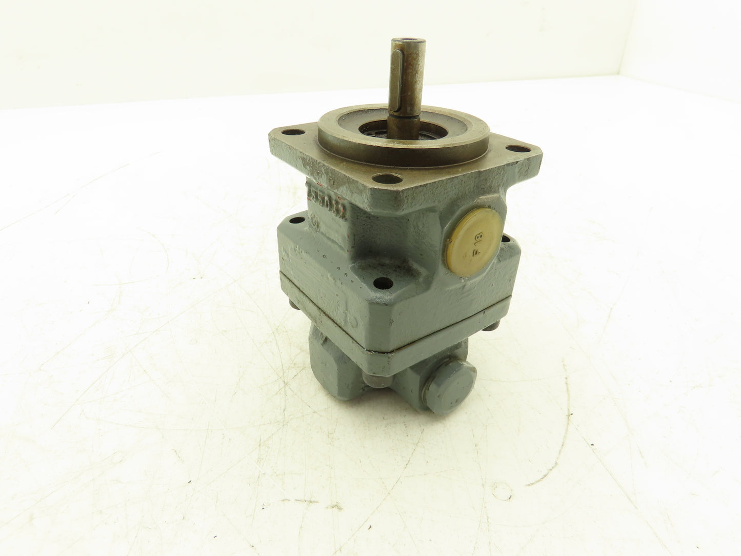 Vickers GPA1-4-FK2-20-R Hydraulic Gear Pump 2 GPM 1450 PSI 4.4cm³