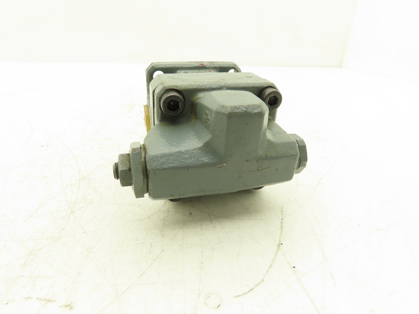 Vickers GPA1-4-FK2-20-R Hydraulic Gear Pump 2 GPM 1450 PSI 4.4cm³