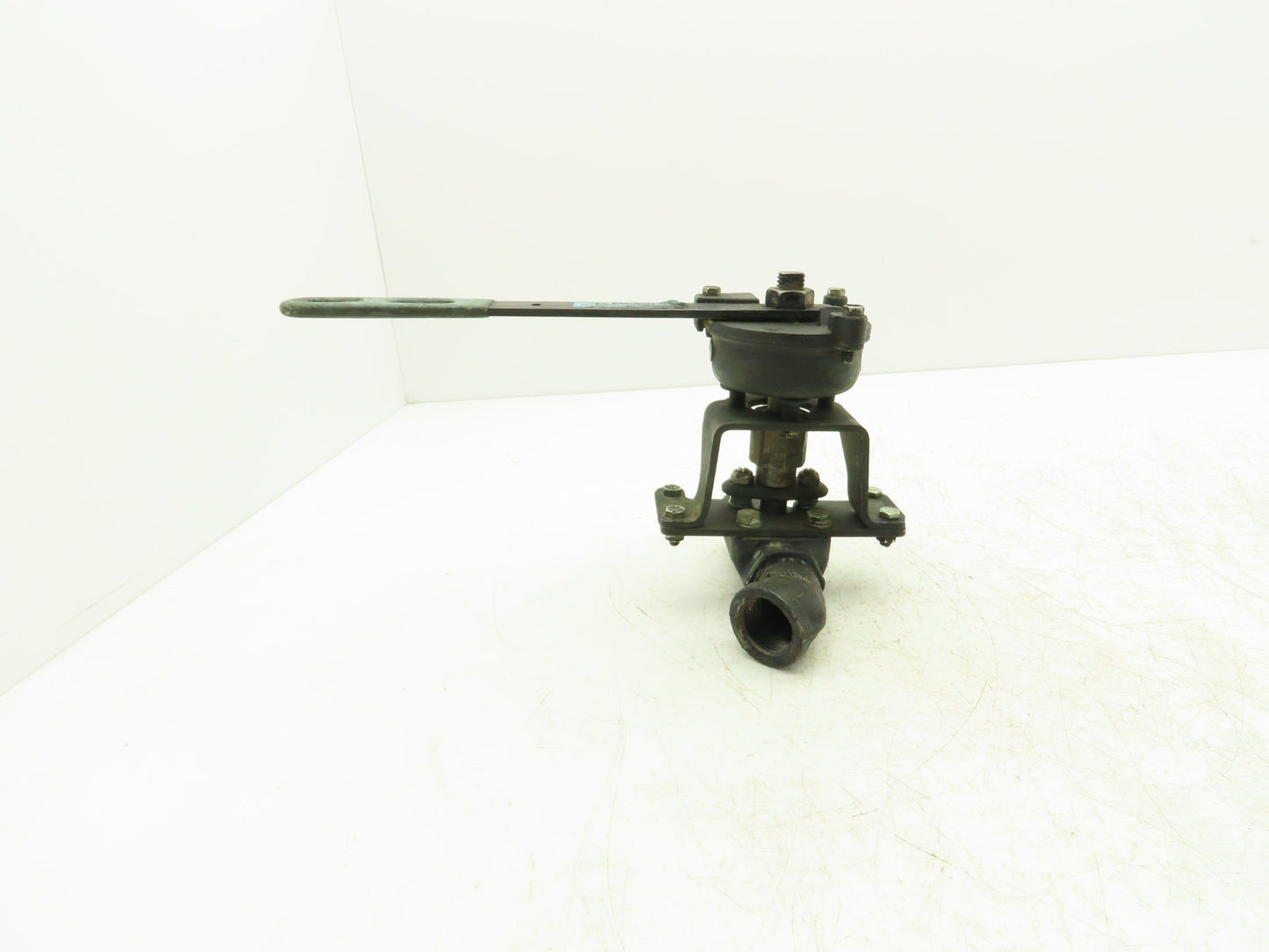 Jamesbury TORQ-HANDLE 1" Ball Valve M-F with Spring Return-to-Closed Handle