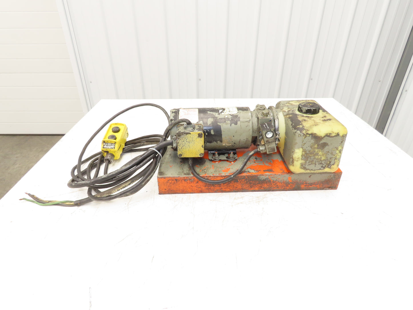 HPI 050 Hydroperfect Hydraulic Power Unit Pump 3L Tank 2.2LPM 115/230V Motor