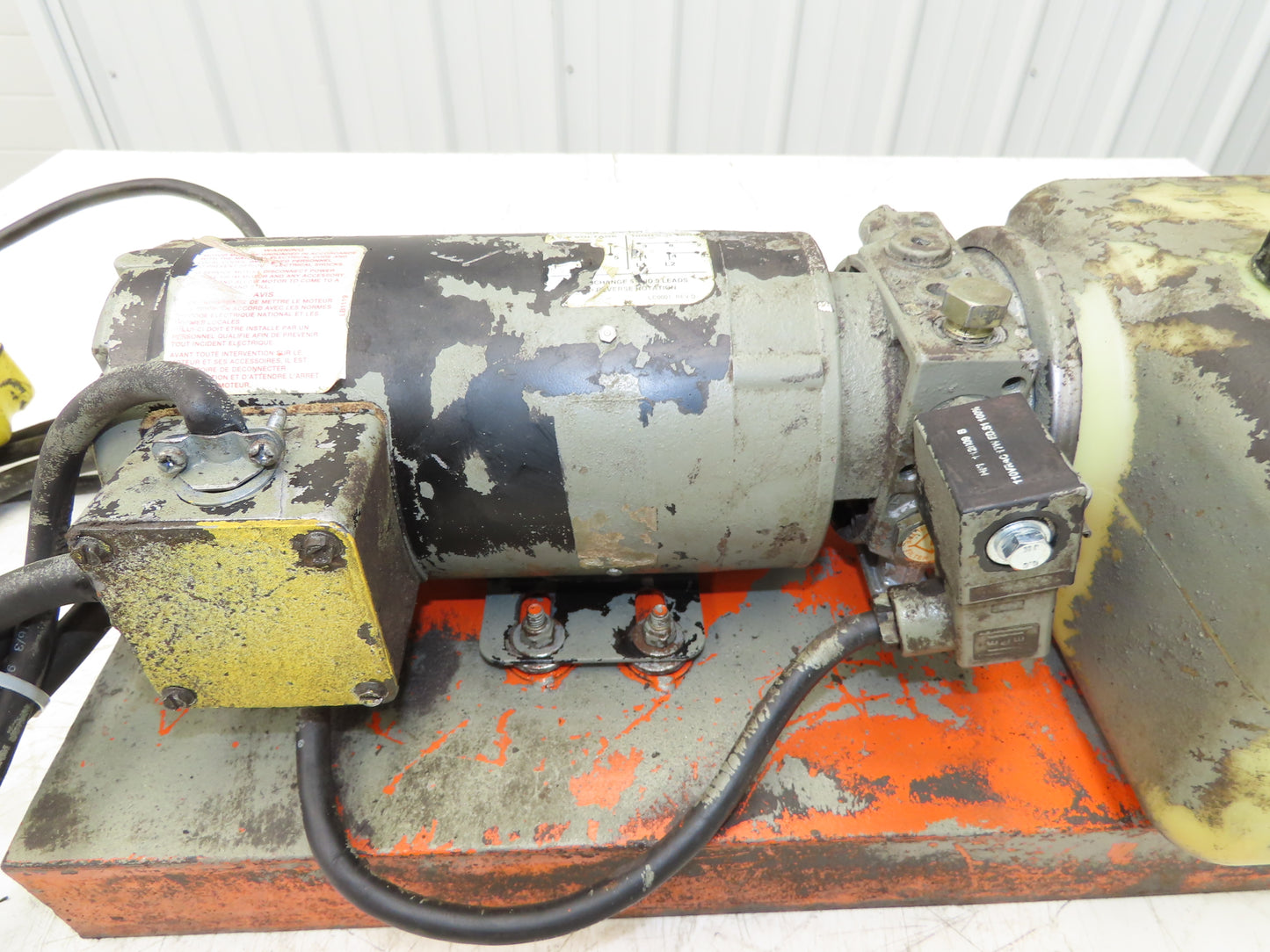 HPI 050 Hydroperfect Hydraulic Power Unit Pump 3L Tank 2.2LPM 115/230V Motor