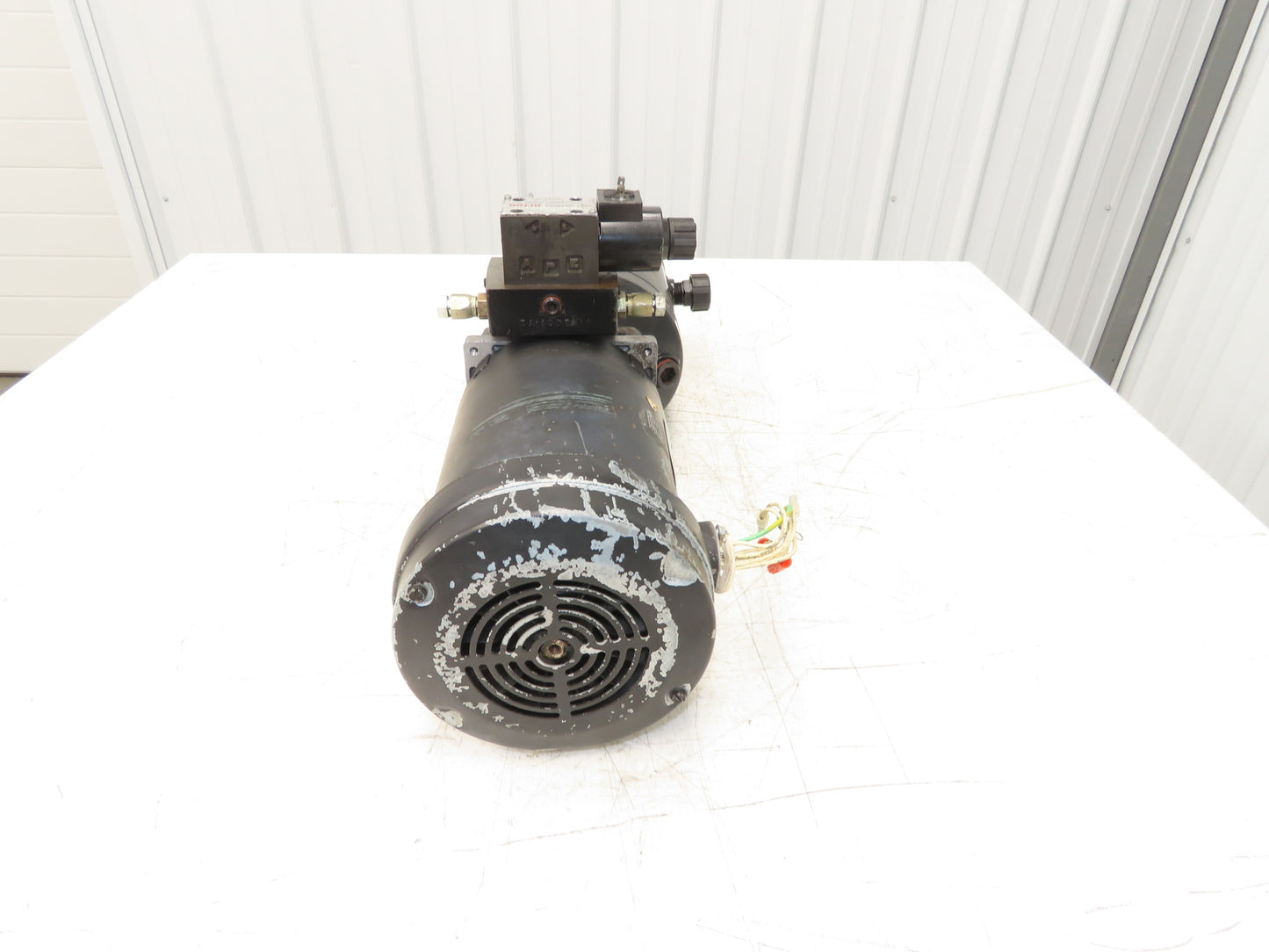 Fenner Hydraulic Power Unit Pump 1 Gallon 2Hp 230/460V 3Ph Motor Solenoid Valve