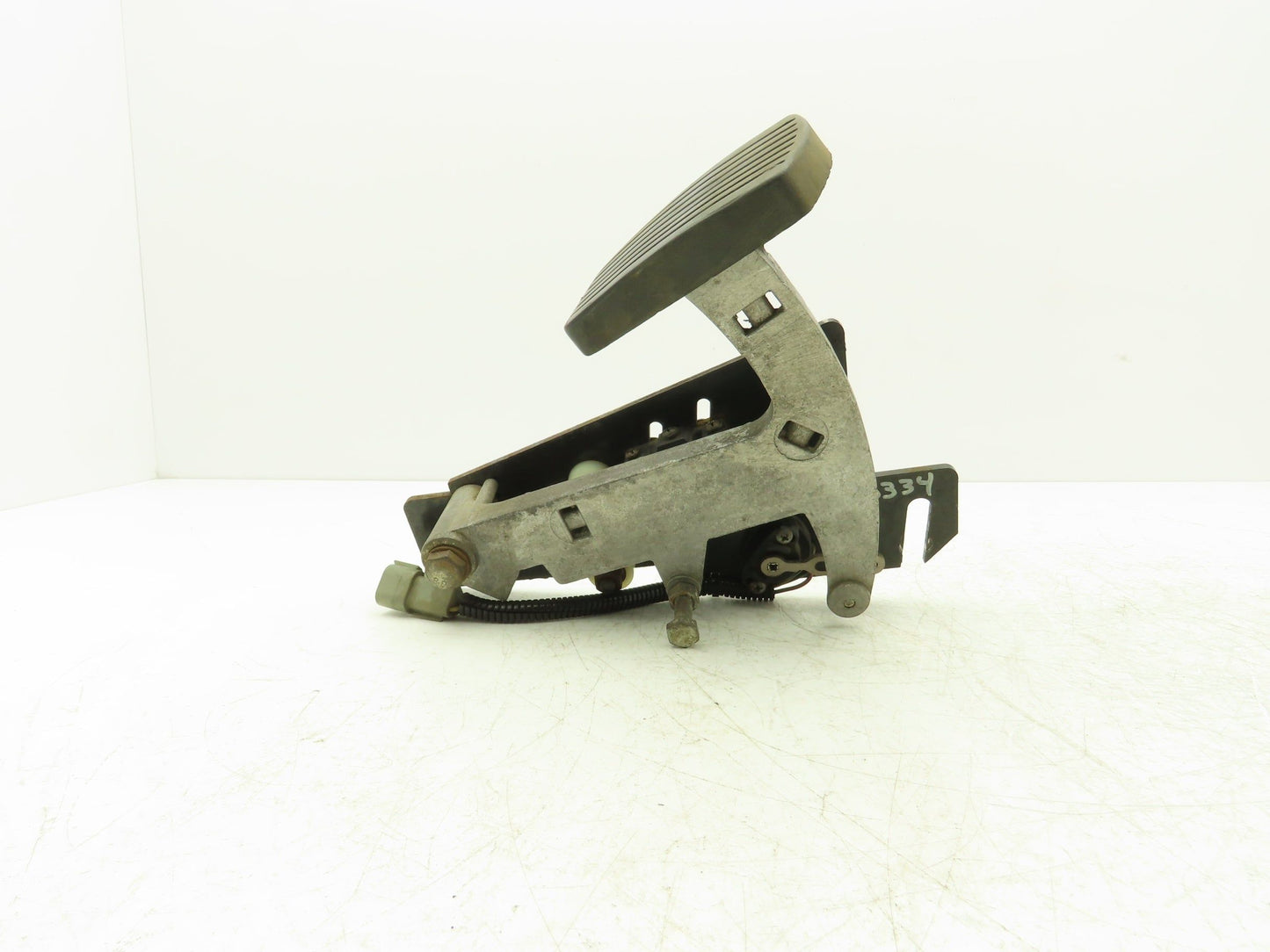 Hyster E60Z Throttle Go Accelerator Gas Pedal