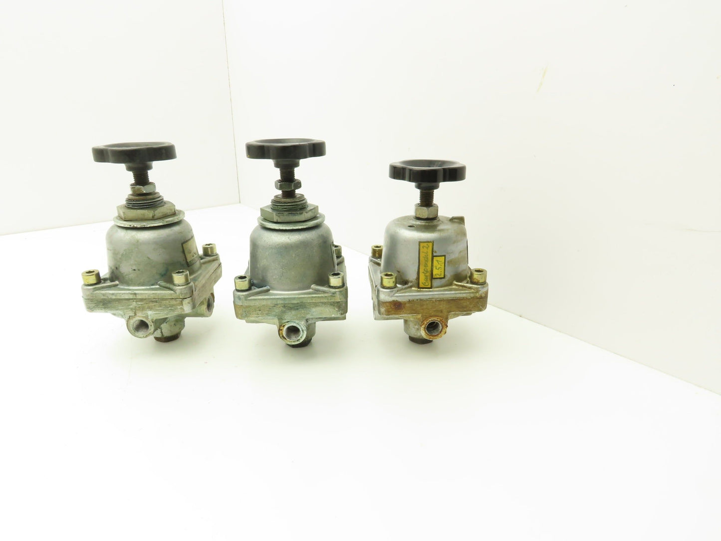 Knorr Pneumatic DMV-6/7.5 Pneumatic Air Regulating Valve 1/4"  Lot of 3  *Read*