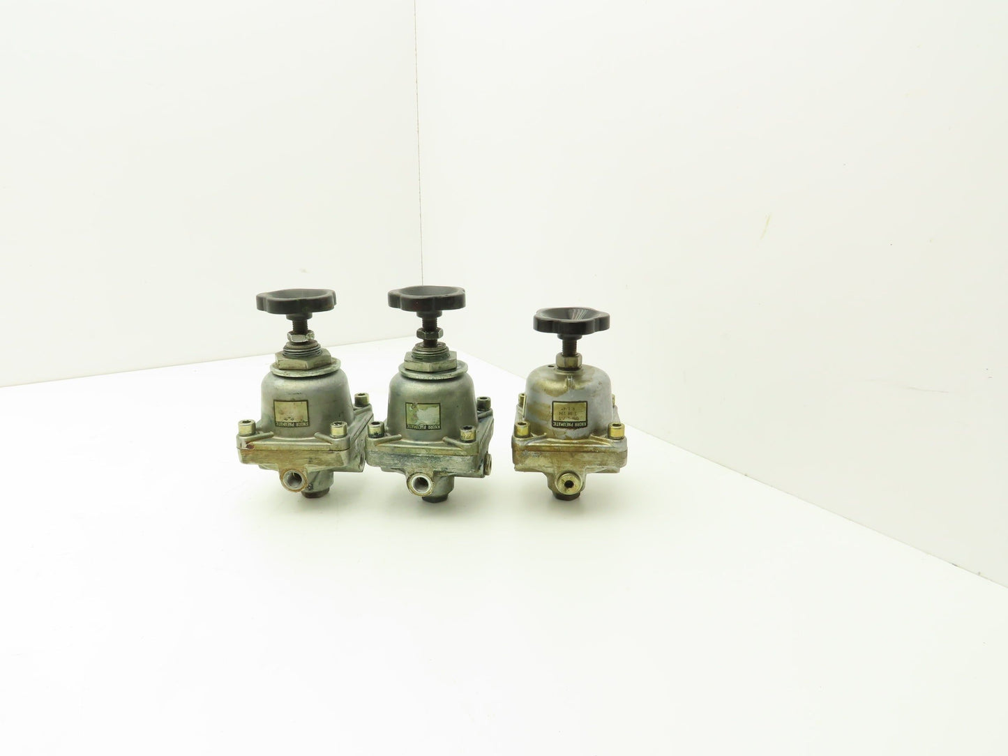 Knorr Pneumatic DMV-6/7.5 Pneumatic Air Regulating Valve 1/4"  Lot of 3  *Read*