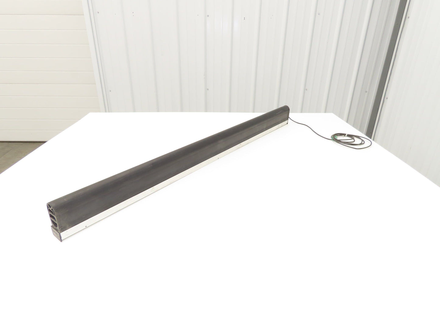 Mayser 89073 89073 Black Safety Edge Bumper Sensor 39.5" Long