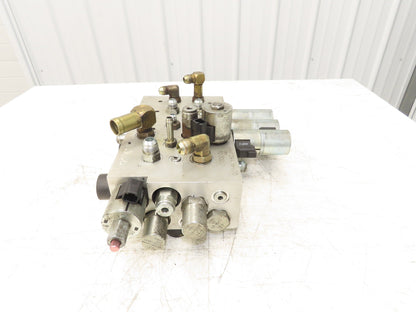 Hyster Hydraulic Manifold Block from E60Z Forklift