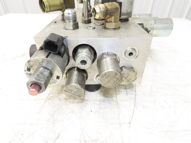 Hyster Hydraulic Manifold Block from E60Z Forklift