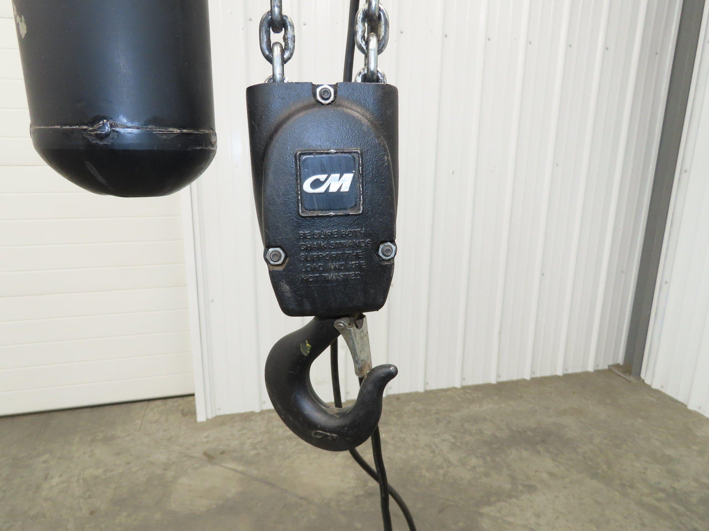 CM Lodestar RR 2 Ton Electric Chain Hoist 16 FPM 19' Lift 230/460 3PH 18'Control