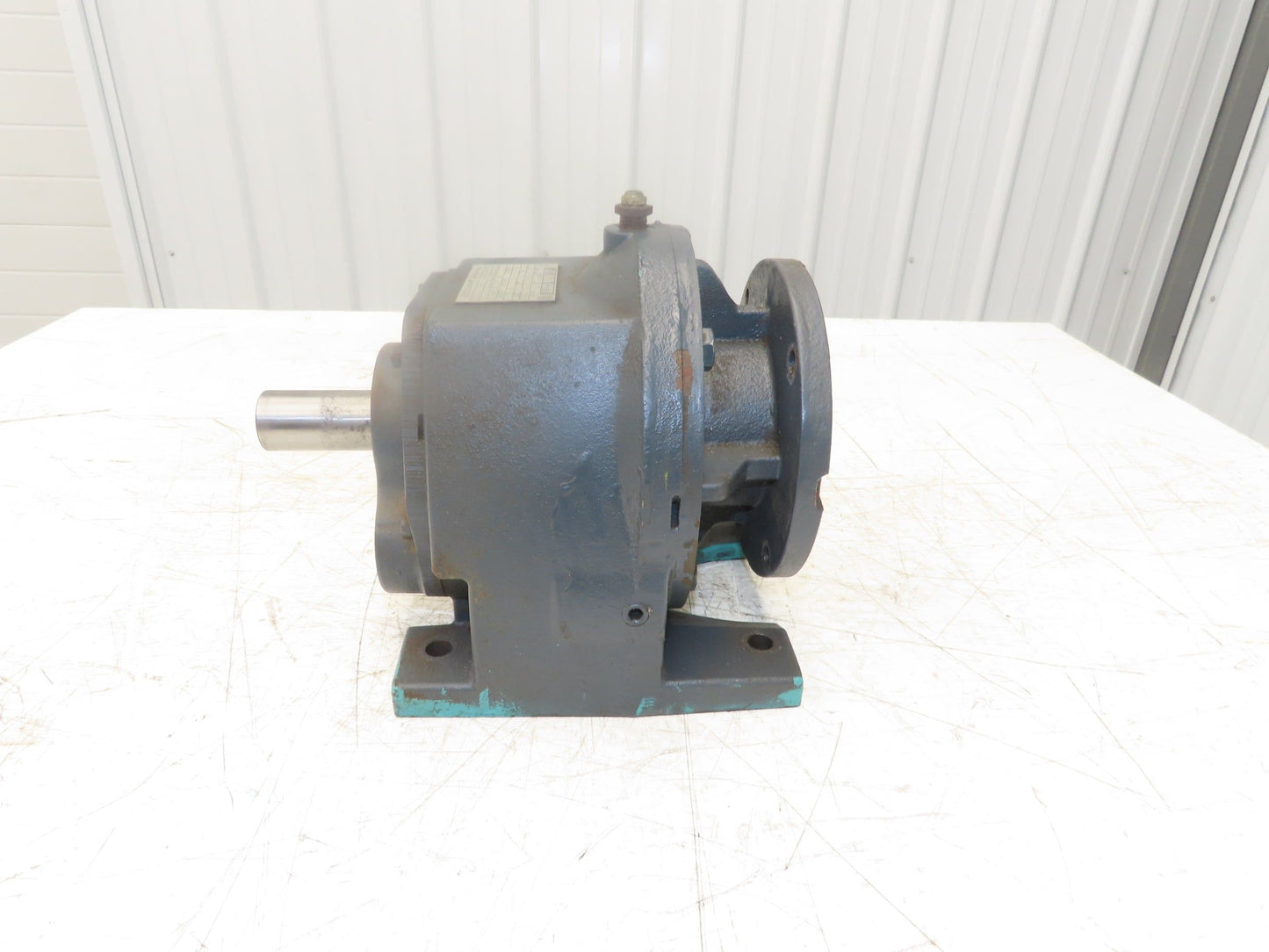 Hub City HI4062E Poweratio 4000 Inline Gearbox 32.5:1 Reducer 3Hp 54rpm 56C