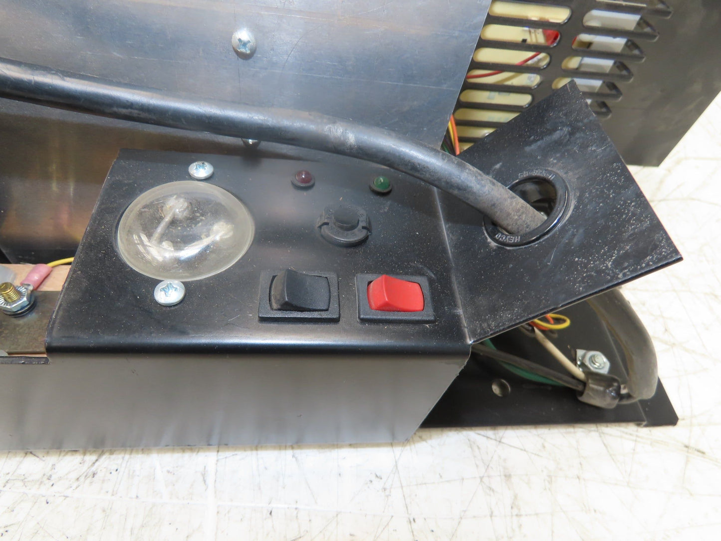 Lester 27380 24VDC Battery Charger AGM 150-305AH Walkie Pallet Stacker Forklift