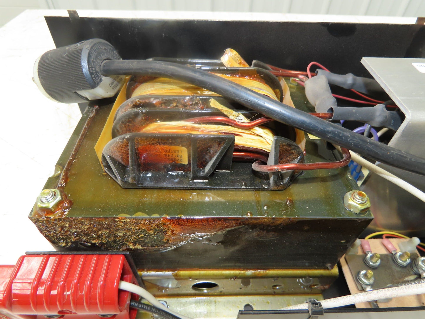 Lester 27380 24VDC Battery Charger AGM 150-305AH Walkie Pallet Stacker Forklift