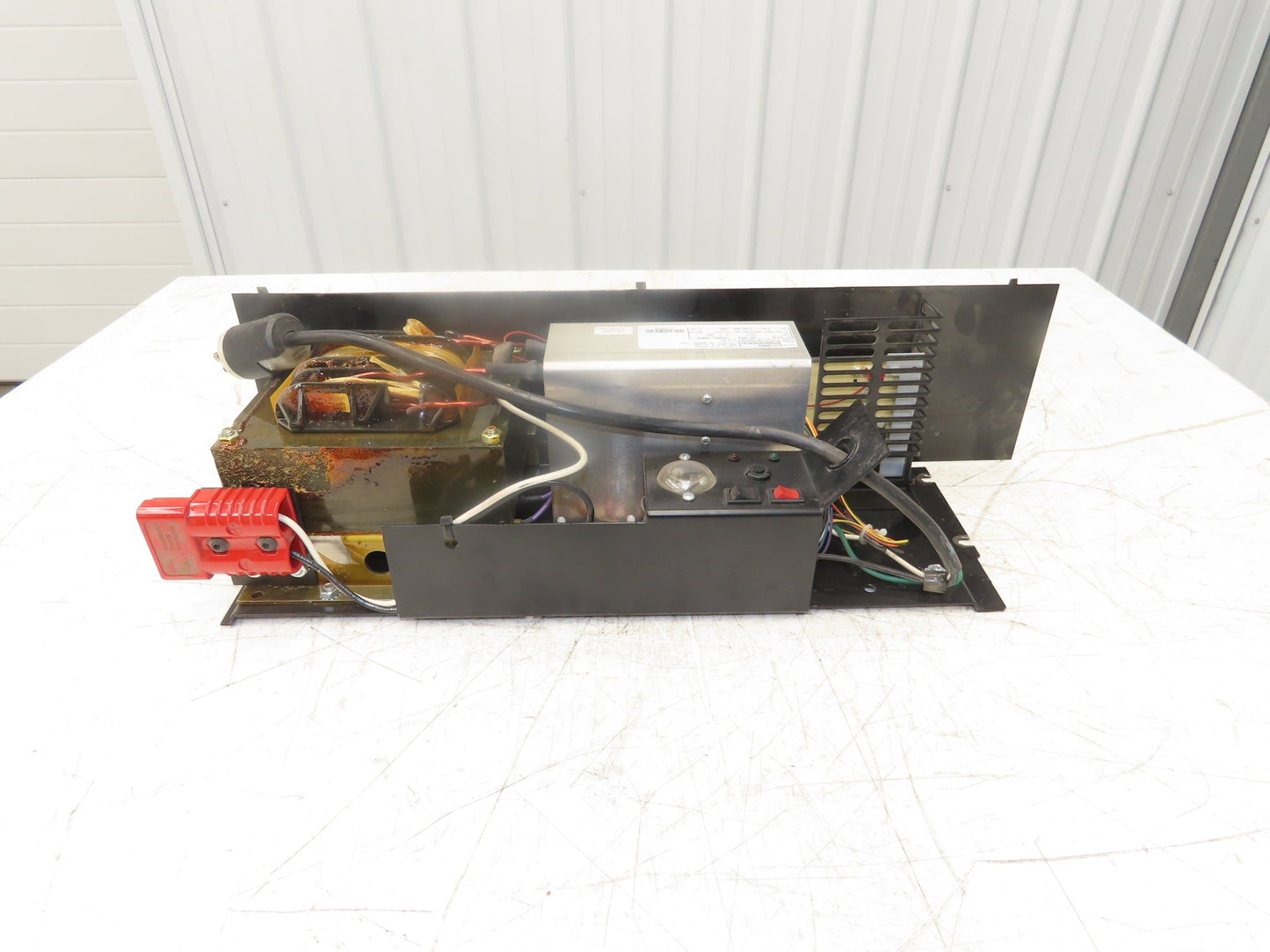 Lester 27380 24VDC Battery Charger AGM 150-305AH Walkie Pallet Stacker Forklift