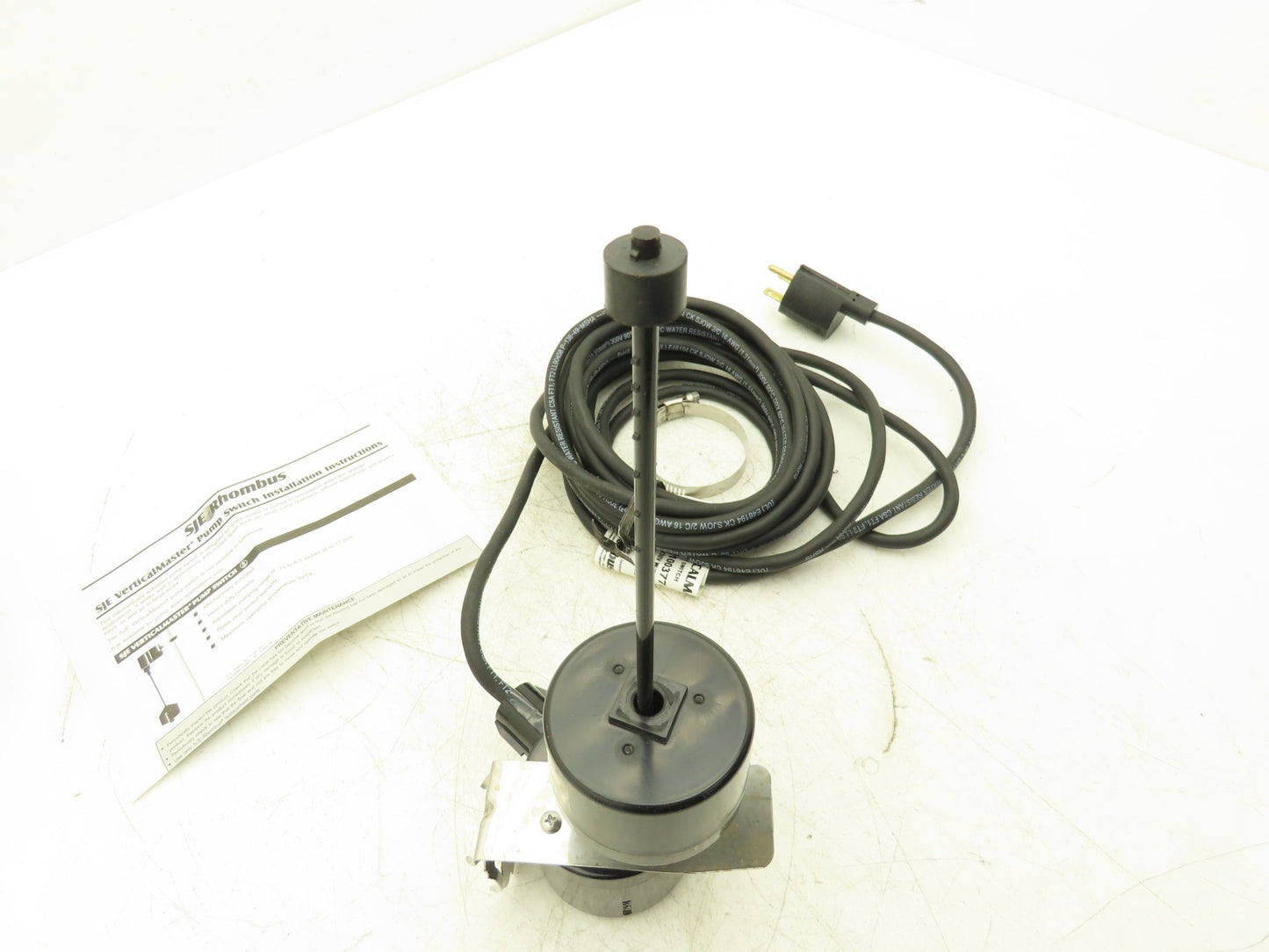SJE-Rhombus 20VM2WP VerticalMaster Pump Switch 230V 20' Cord