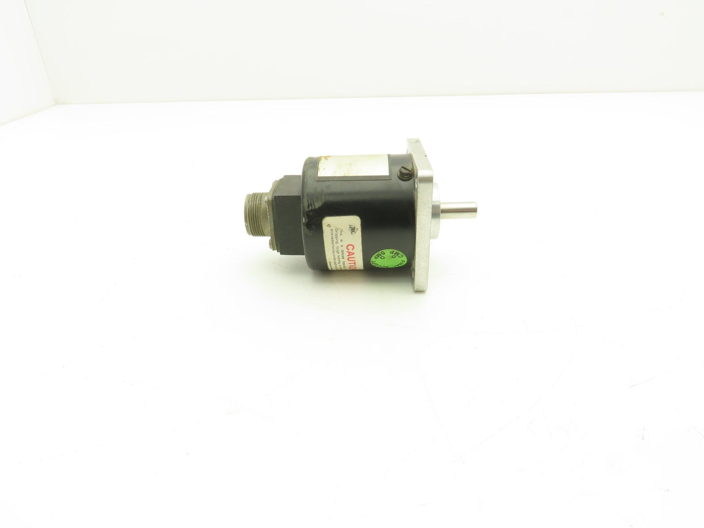 Dynamics Research Corp 25-F041-B04-3000 Rotary Encoder 3/8" Shaft 7 Pin