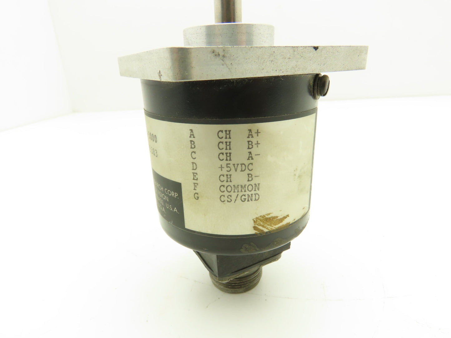 Dynamics Research Corp 25-F041-B04-3000 Rotary Encoder 3/8" Shaft 7 Pin