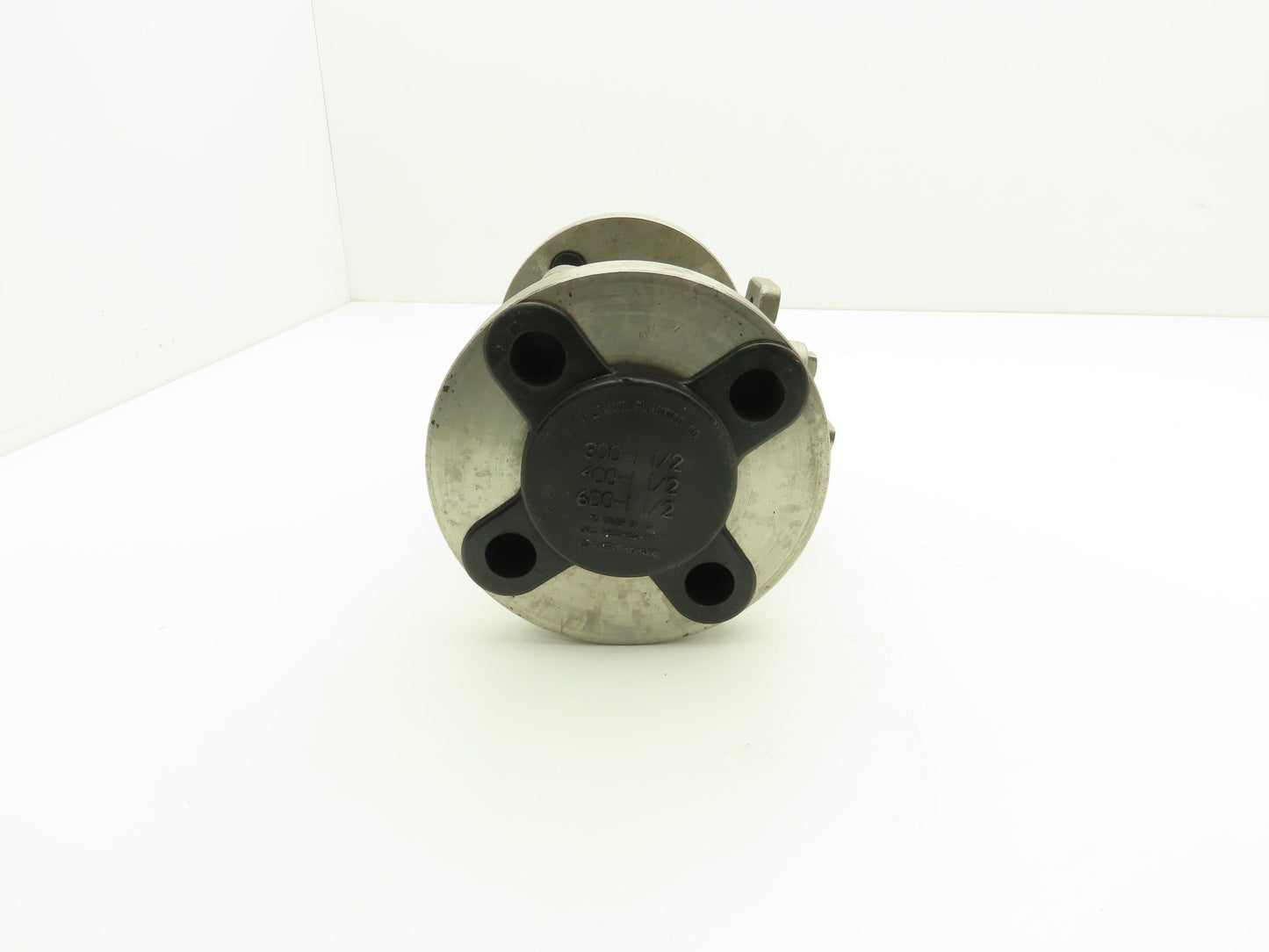 PVB, USA 1.5" Full Port 2 PC Ball Valve Class 600 316SS ANSI Flange