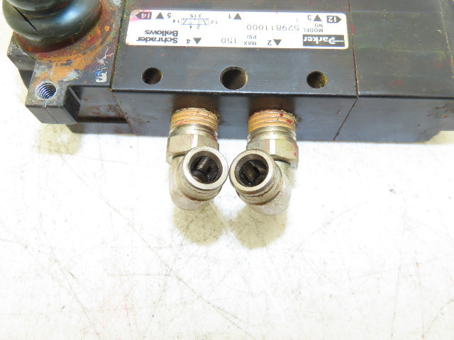 Parker 529811000 Manual Air Valve 3-Pos Spring Return Center 1/4" NPT 150 psi