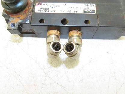 Parker 529811000 Manual Air Valve 3-Pos Spring Return Center 1/4" NPT 150 psi
