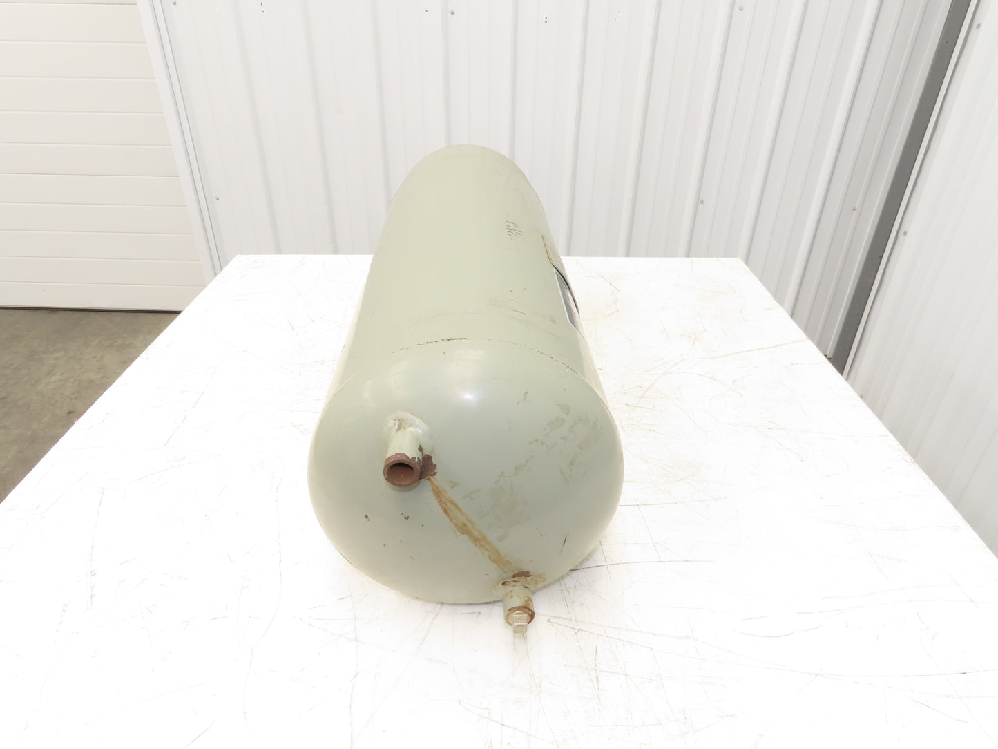 Pneumatic Vertical Receiver Air Compressor Tank 15 Gallon Gray