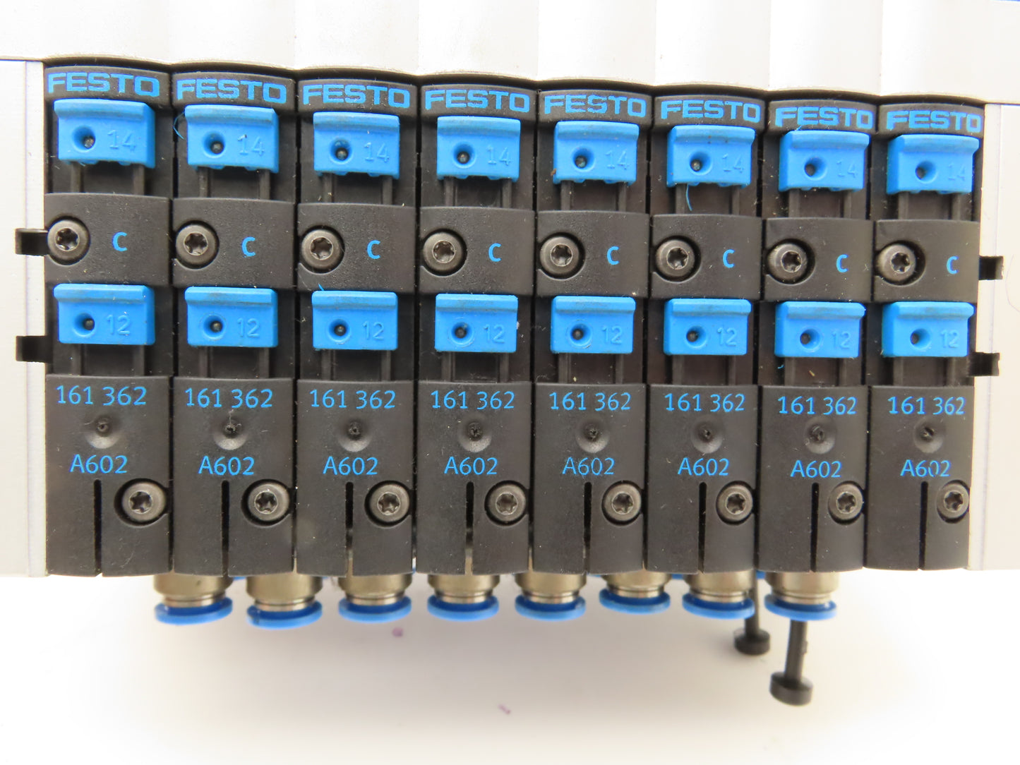 Festo 10P-14-8B-D1-R-Z-6CLL+GCZU 8-Station Solenoid Valve Manifold 24VDC 161 362
