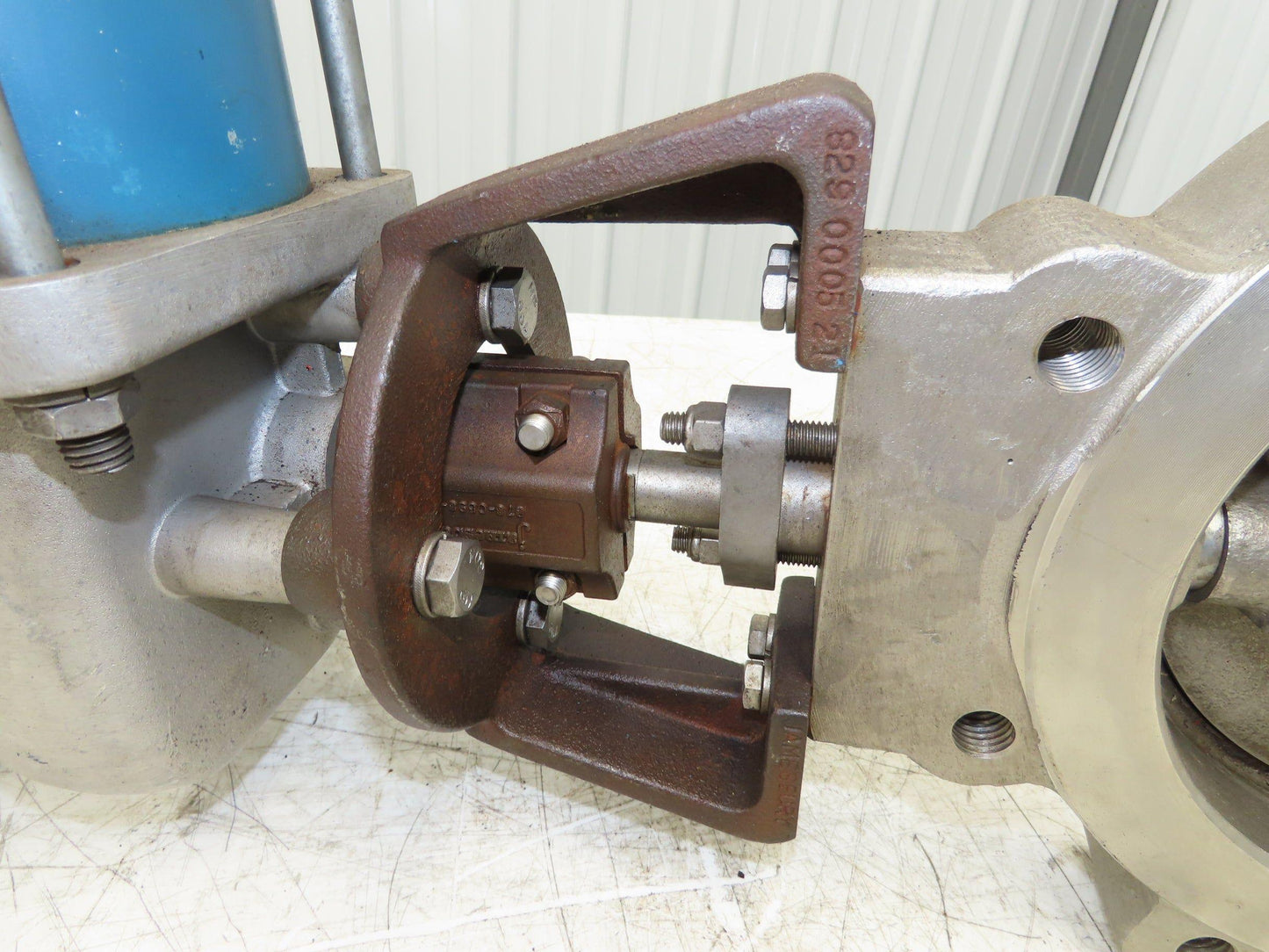 Jamesbury 8" Butterfly Valve Pneumatic Air Actuator PMV Positioner