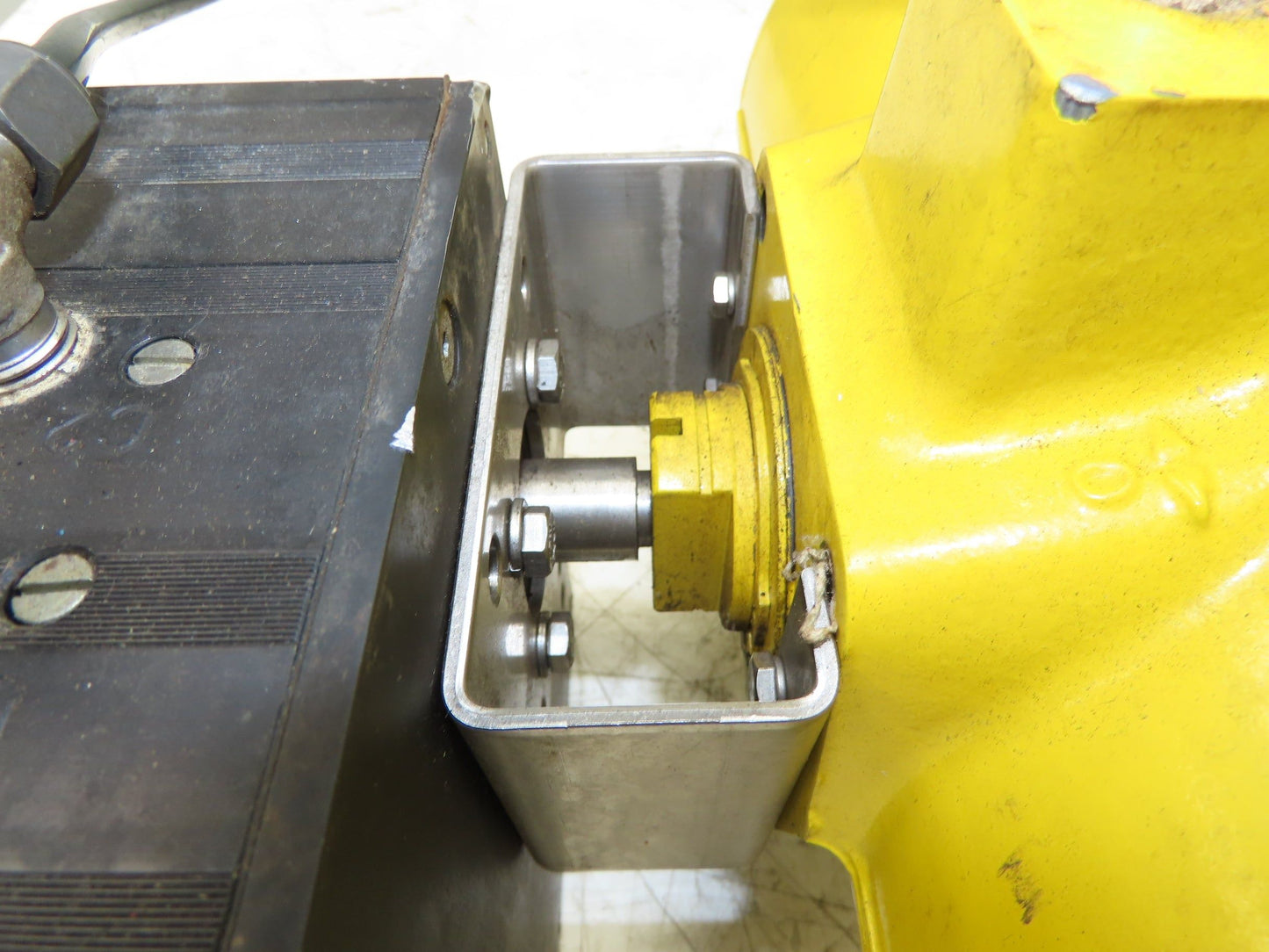 Velan 4" Flanged Ball Valve Hytork Pneumatic Actuator PMV Positioner