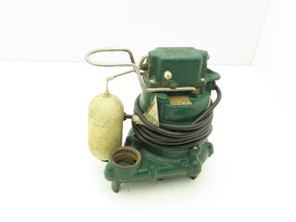 Zoeller M53-D Cast Iron Submersible Sump Pump with Float 1-1/2"npt 115V