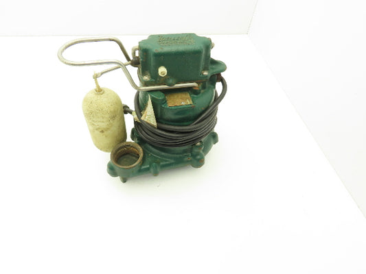 Zoeller M53-D Cast Iron Submersible Sump Pump with Float 1-1/2"npt 115V