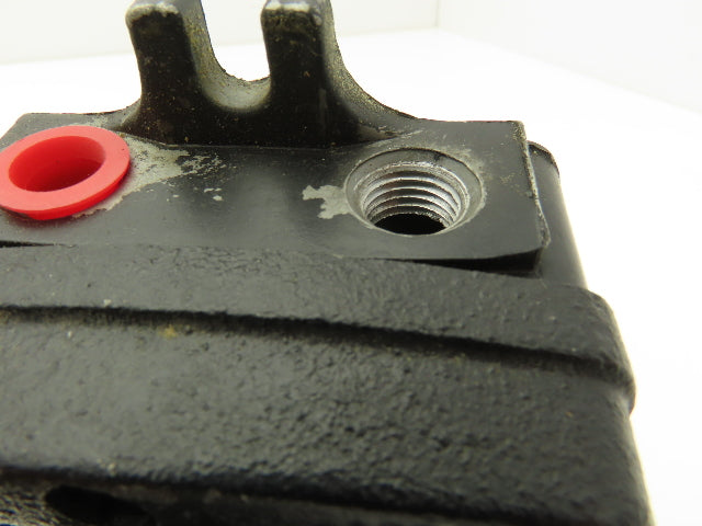 Speedaire 32XC10 Pneumatic Air Control Valve & Manifold 3 P 4 Way 1/4NPT