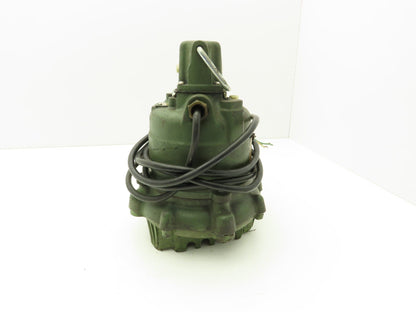 Zoeller M53-D Cast Iron Submersible Sump Pump with Float 1-1/2"npt 115V