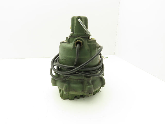 Zoeller M53-D Cast Iron Submersible Sump Pump with Float 1-1/2"npt 115V