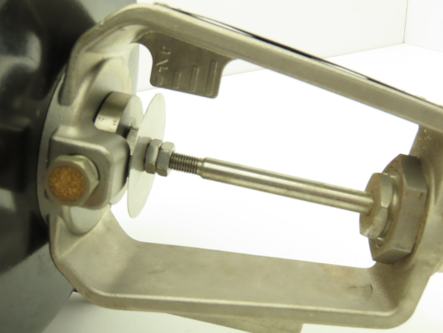 Watson McDaniel HB1000F-12N Pneumatic Positioner Linear Control Valve 1/2" NPT