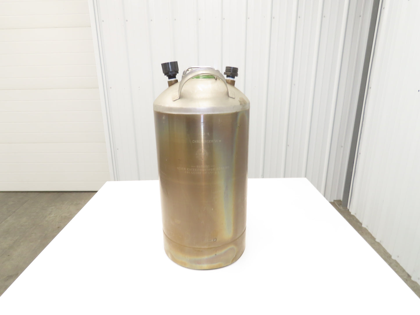 Challenger Stainless Dispensing Pressure Vessel Tank 130 PSI 8 Gallon