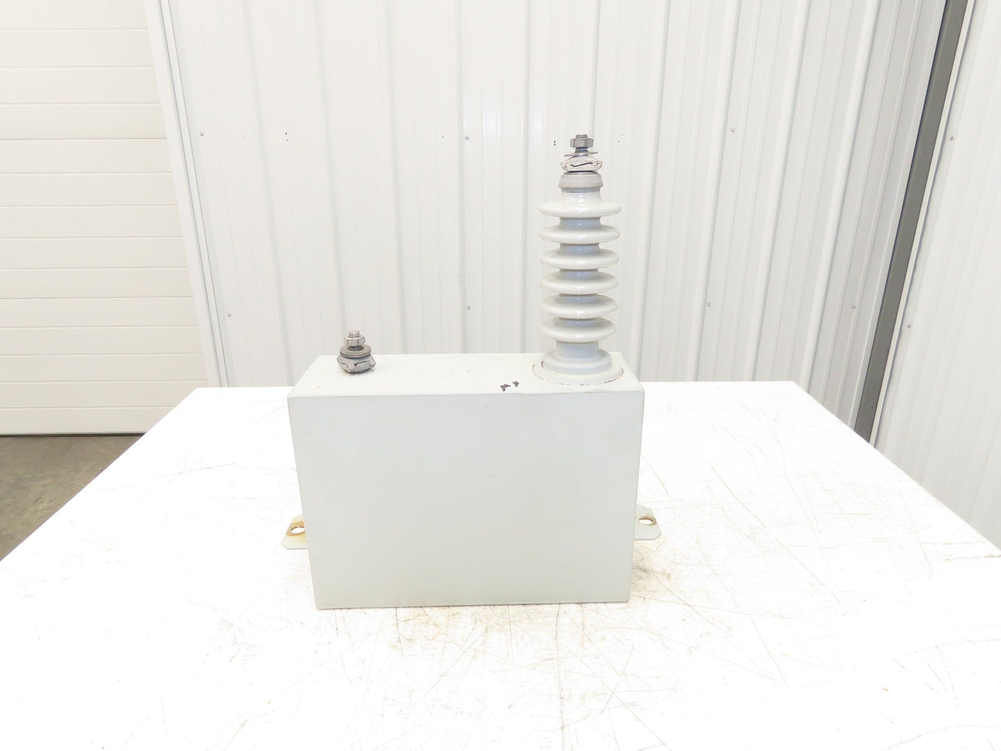 54L226RC51 Capacitor 7200V 1Ph 95kV BIL 100kVAR 60Hz