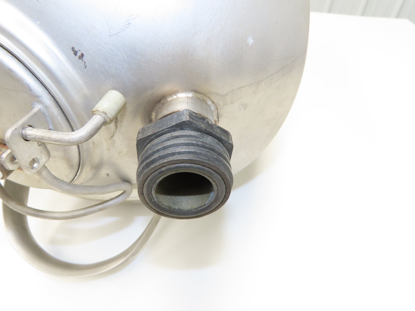 Stainless Dispensing Pressure Vessel Tank 130 PSI 8 Gallon Sprayer Valve