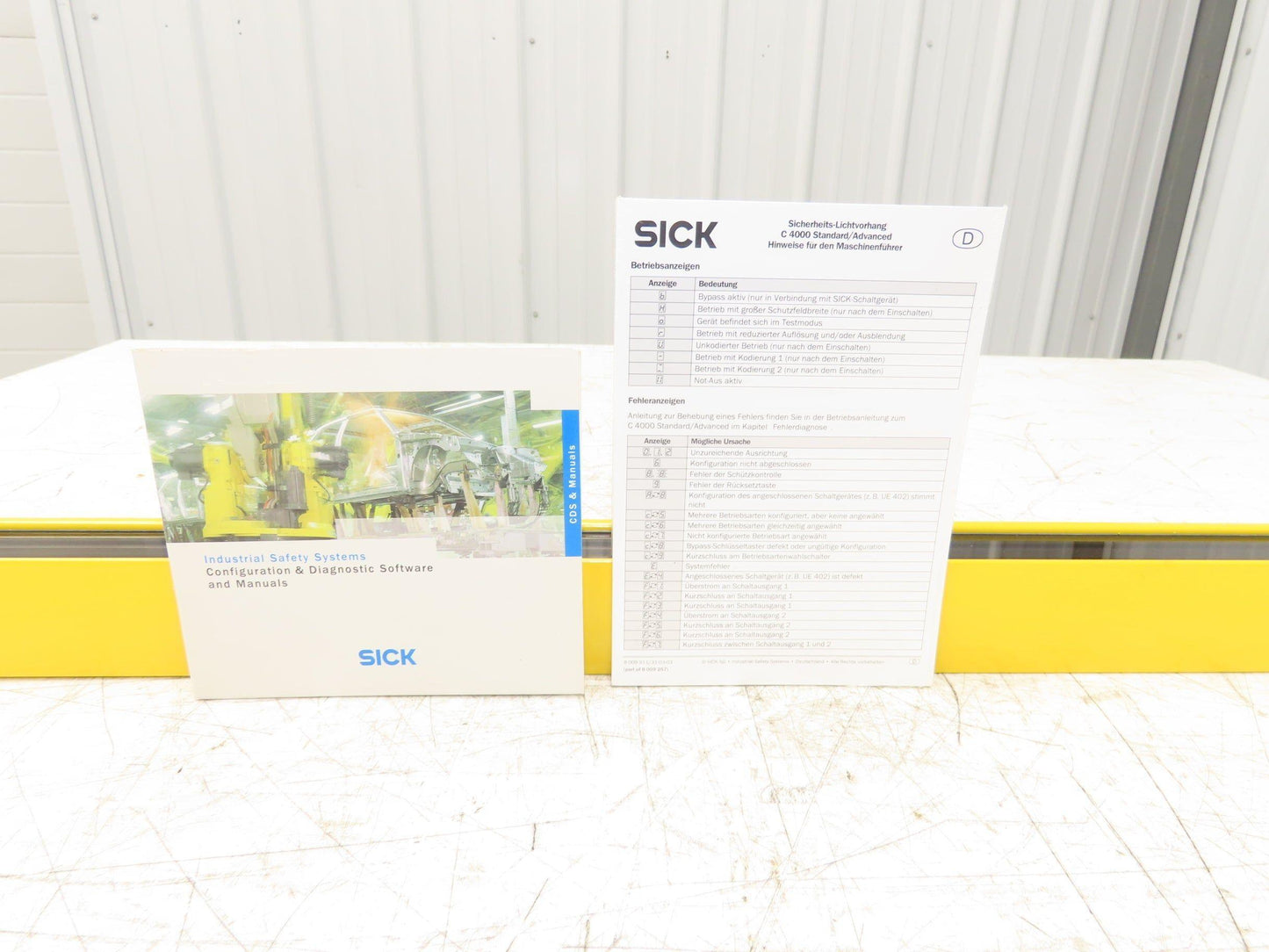 Sick C40E-1203DB200 C4000 Series Safety Light Curtain Sender 1200mm 21ms 24vdc