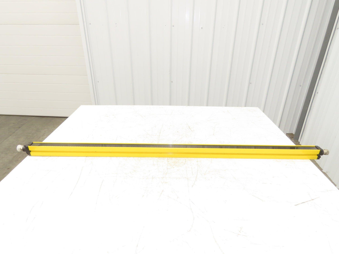 Sick C40E-1203DB200 C4000 Series Safety Light Curtain Sender 1200mm 21ms 24vdc