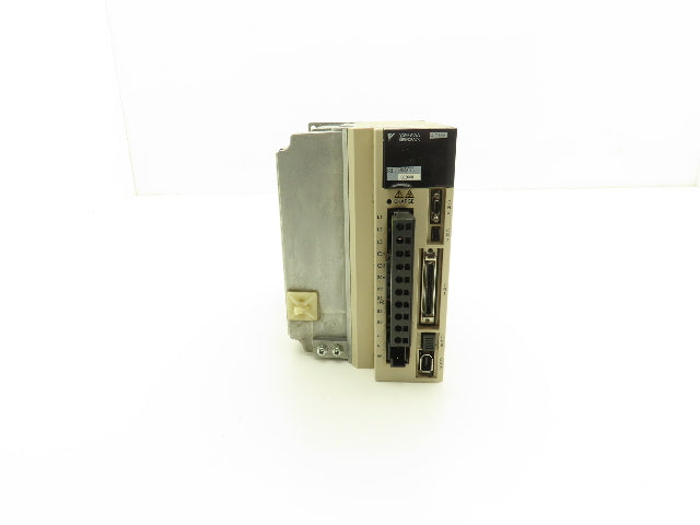 Yaskawa SGDV-5R4D01A Servopack AC Drive 400V 5.4A 1.5kw