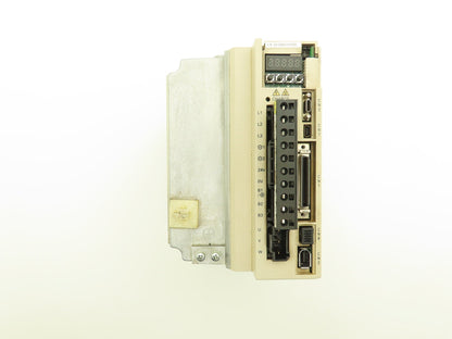 Yaskawa SGDV-5R4D01A Servopack AC Drive 400V 5.4A 1.5kw