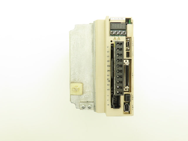 Yaskawa SGDV-5R4D01A Servopack AC Drive 400V 5.4A 1.5kw