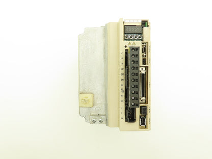 Yaskawa SGDV-5R4D01A Servopack AC Drive 400V 5.4A 1.5kw