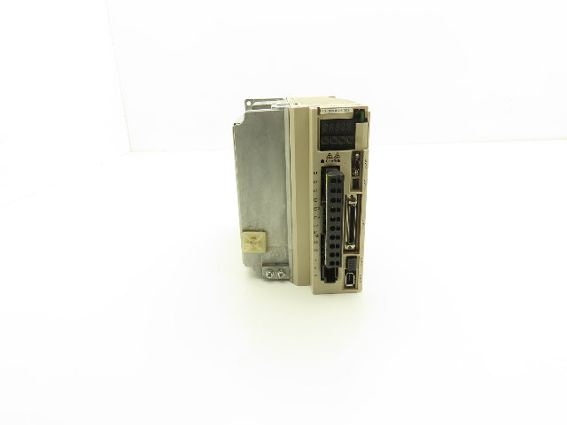Yaskawa SGDV-5R4D01A Servopack AC Drive 400V 5.4A 1.5kw