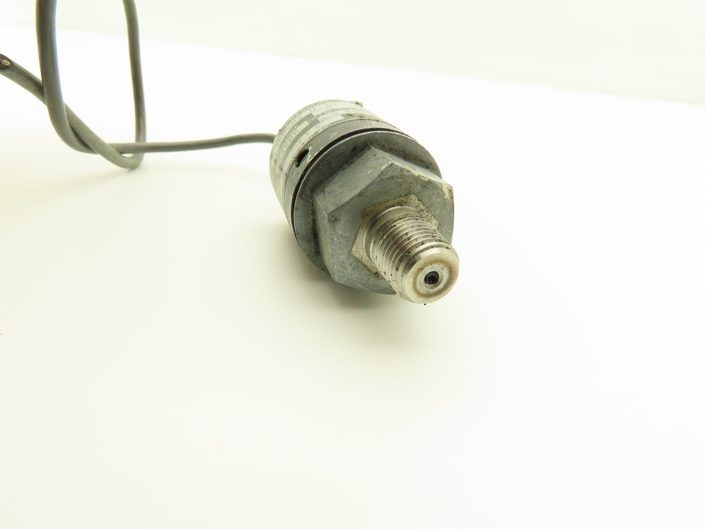 Tokimec ESPP-H3-H-10 Pressure Switch 5075 psi 35MPa 24VDC