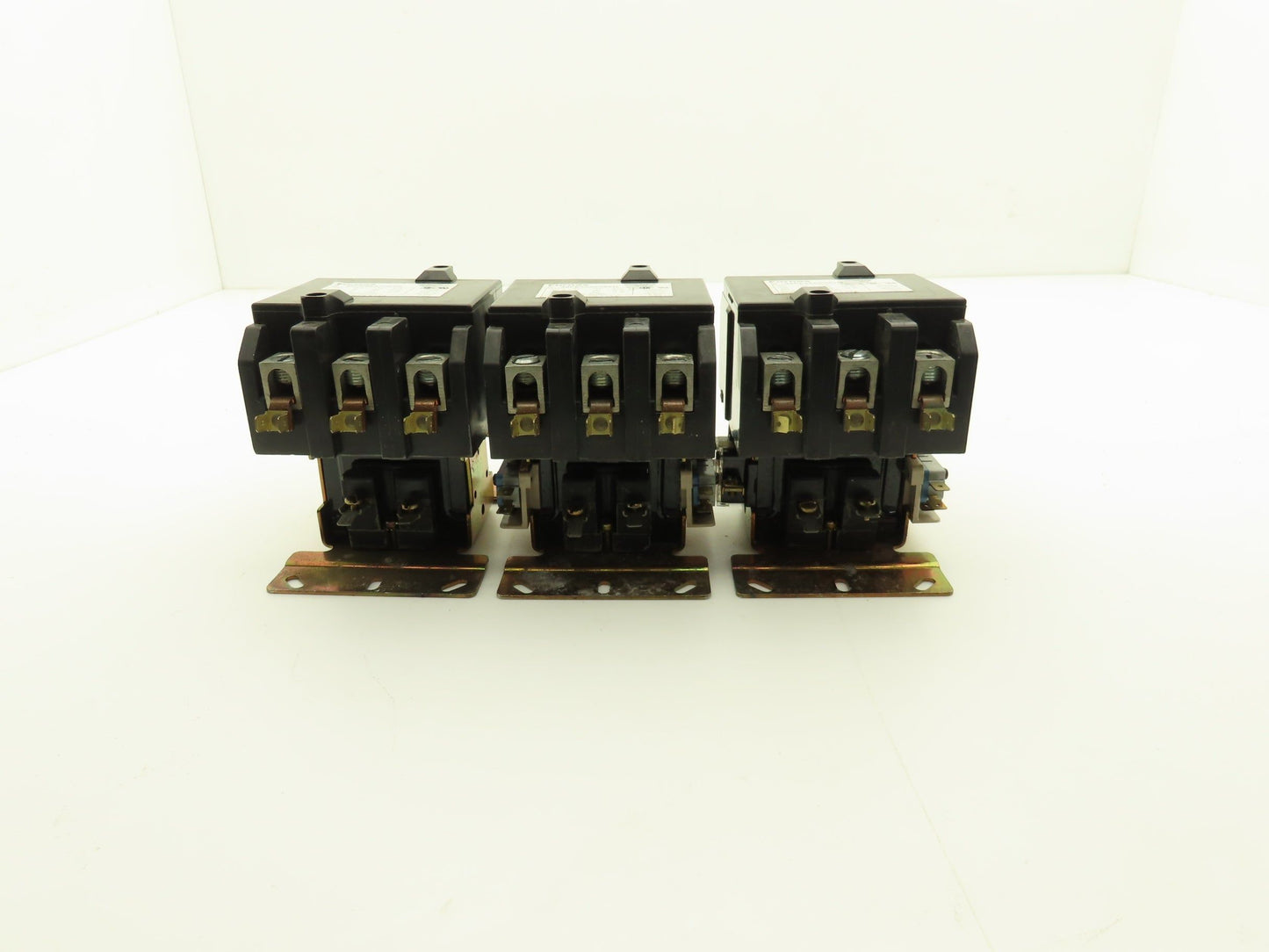 Furnas 42FE35AF357R Motor Starter Contactor 75A 600V 40Hp 120V Coil Lot of 3
