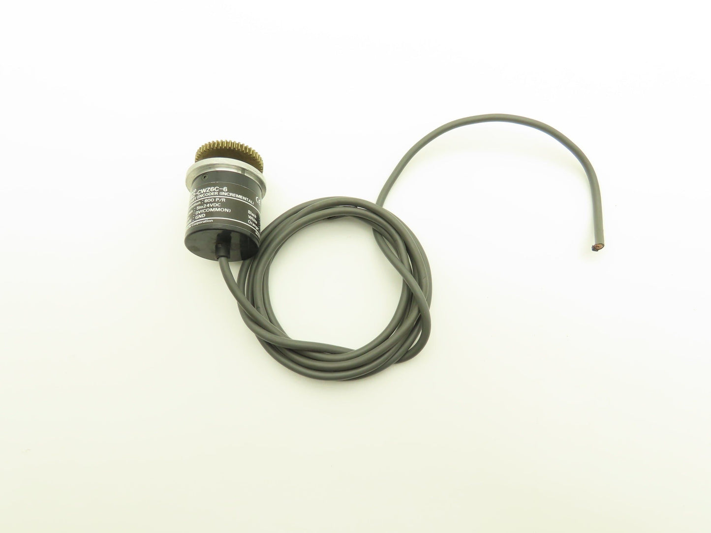 Omron E6B2-CWZ6C-6 Rotary Encoder 6mm Shaft 600 Step 5-24VDC